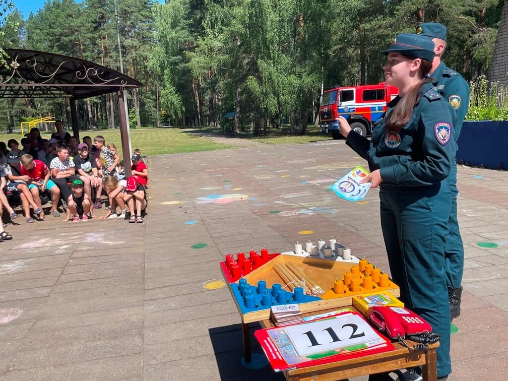 Безопасные каникулы в Барановичах МЧС